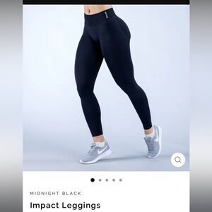 Impact Leggings in Midnight Black